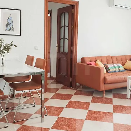 Apartment Piso En Barrio Tradicional Malagueno