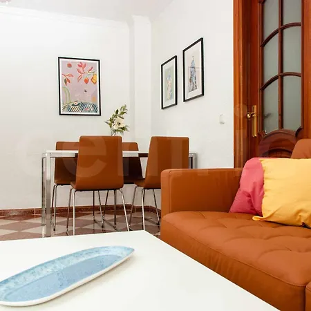 Apartment Piso En Barrio Tradicional Malagueno *